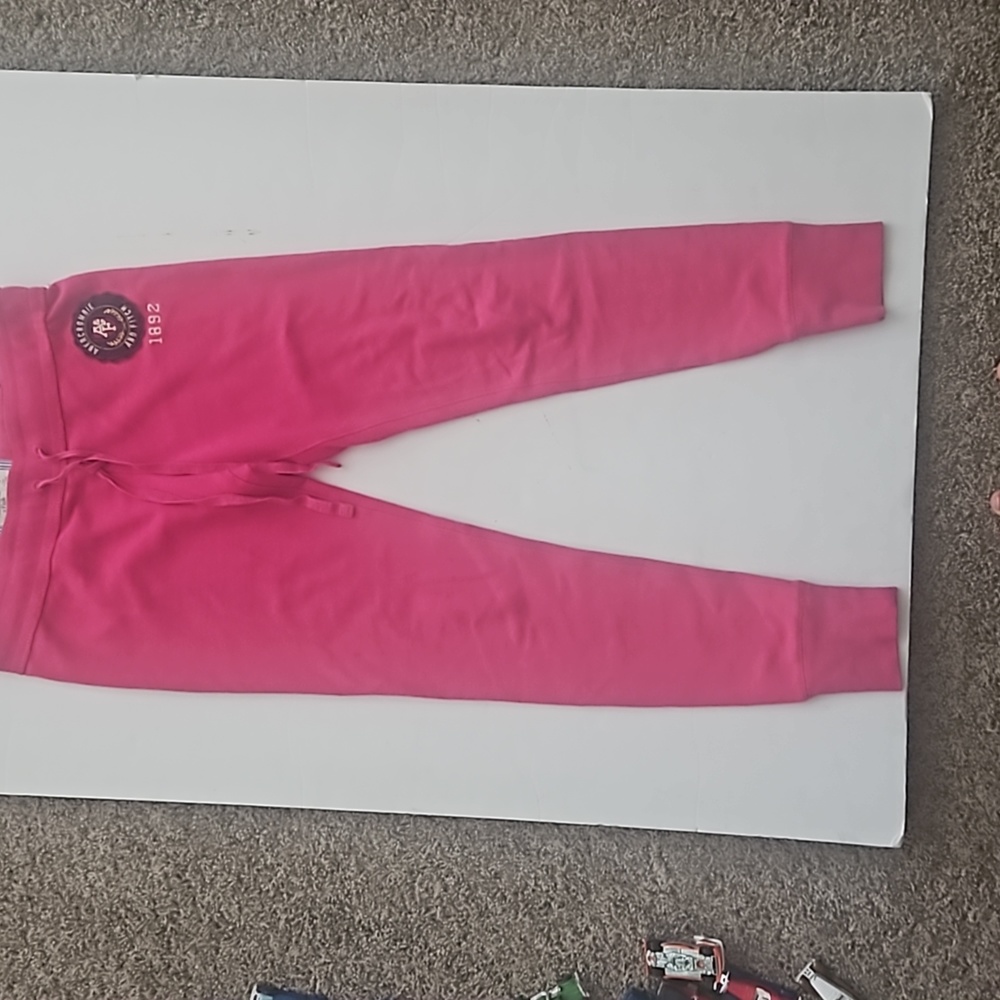 Abercrombie & Fitch girls size medium dark pink sweatpants